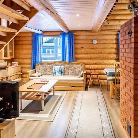 Hanhela By Interhome Dom wakacyjny Äkäslompolo