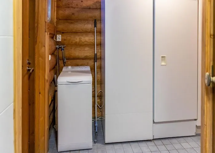 Hanhela By Interhome 度假居 Äkäslompolo