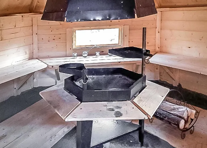 Hanhela By Interhome Äkäslompolo